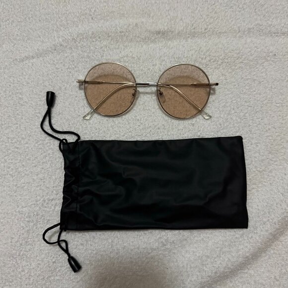Stylenanda Sunglasses - Picture 4 of 4